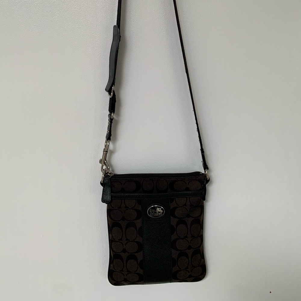 Coach Black Signature Crossbody Purse - Picture 3 of 6